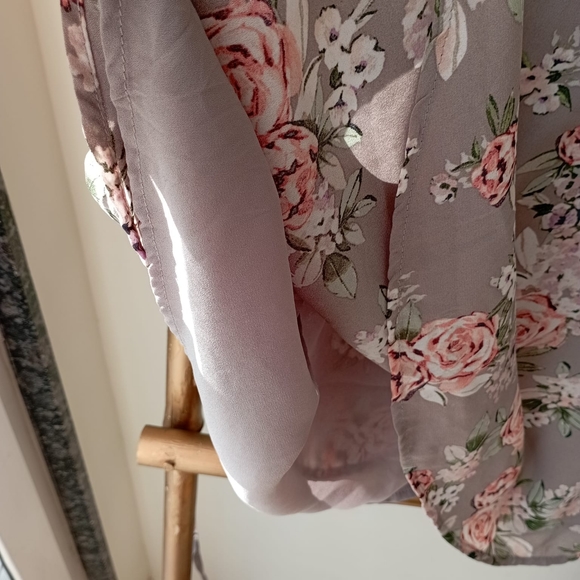 Torrid Plus Floral Strappy Top - Picture 3 of 13